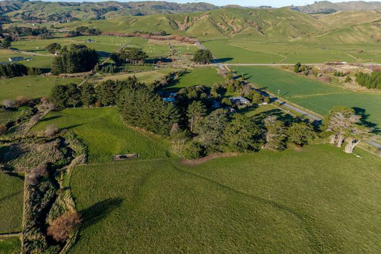 Opaki Kaiparoro, Hastwell Eketahuna_2