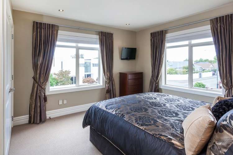 17 Stirling Street Merivale_14