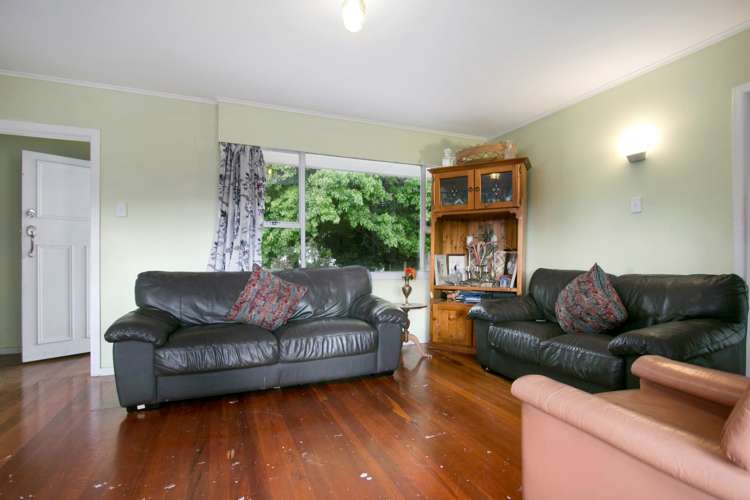 16 Ronald Place Manurewa_7