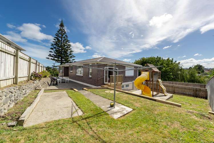 56 Arawhata Street Porirua East_17
