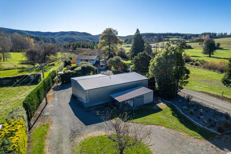 68 Hiwipango Road Wakefield_22