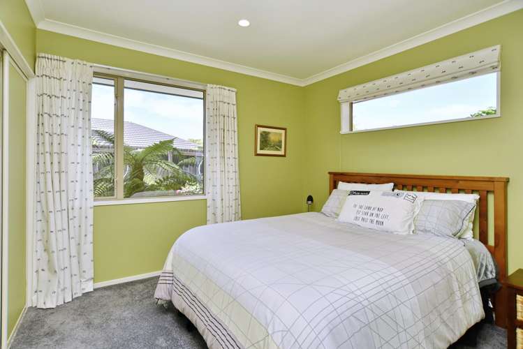 5 Orewa Close Parklands_22
