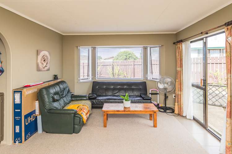 10b Essex Place Springvale_2