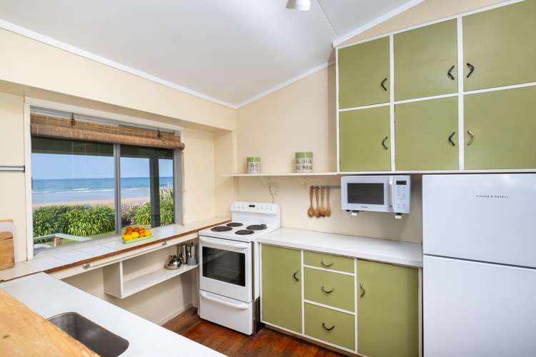 136 Harper Road Waimarama_10