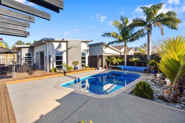 8 Waterside Drive_0