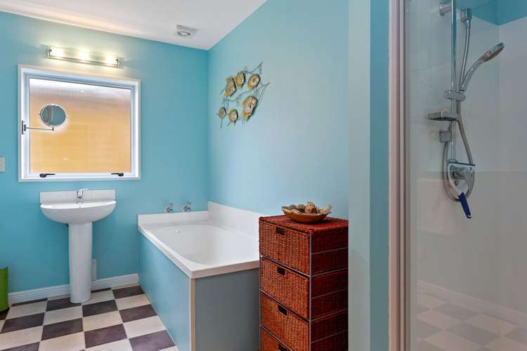 21 Kowhai Street Oxford_12