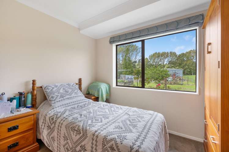 32 Davis Road Inglewood_16