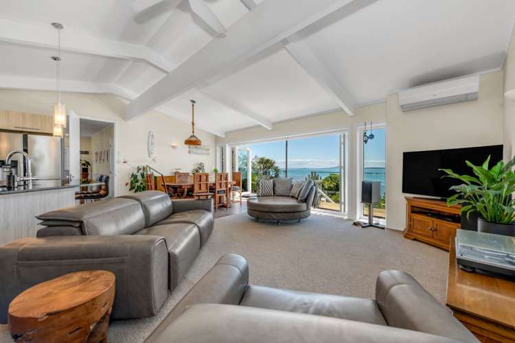 18 Craig Road Maraetai_16