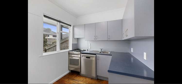 23 Trent Street Island Bay_8