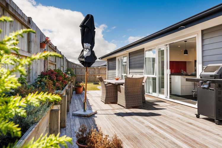 83 Johnstone Drive Fitzherbert_14