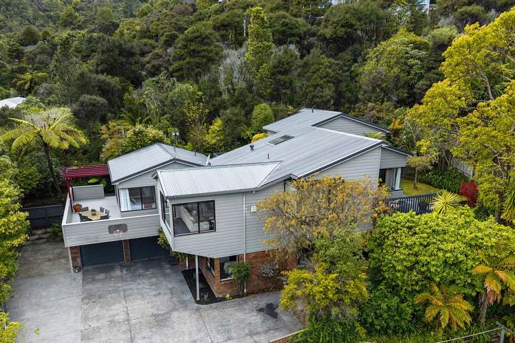 2/103 Horoeka Street_1