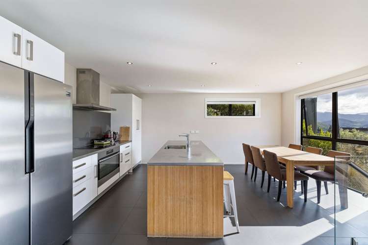 42B Highview Terrace Queenstown Hill_7