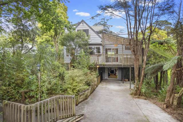 Spacious family home in idyllic setting