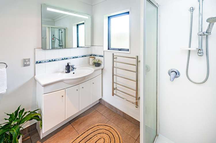 11 Cotswolds Close Otamatea_11