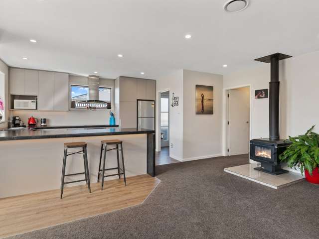 35 Oriana Crescent Hornby_1