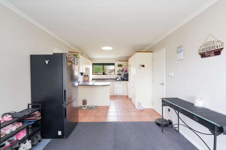 73 Flora Road East Makarewa_3