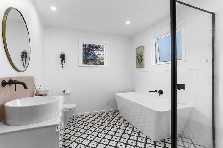 7 Rimu Street New Lynn_13