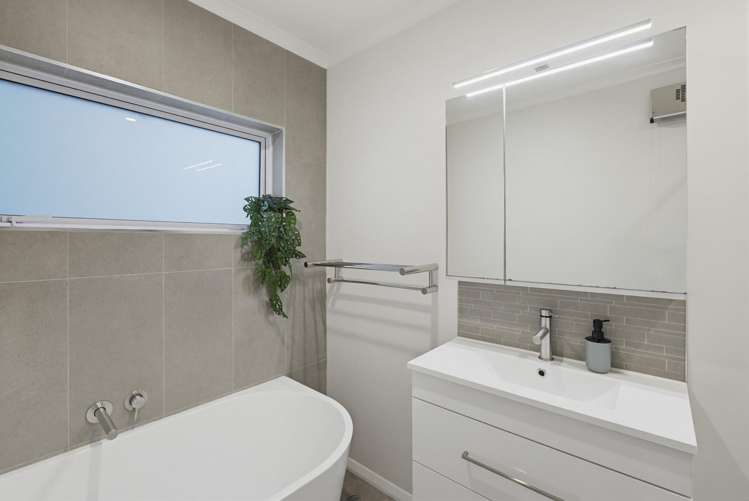 224 Matai Road Raumati Beach_19
