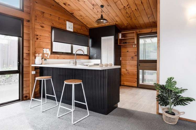 32 Golf Road 11229_8