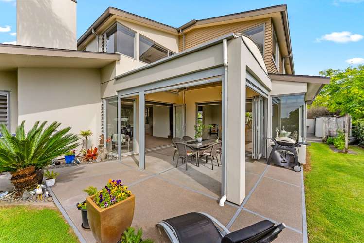 16 Pescara Point Karaka_16