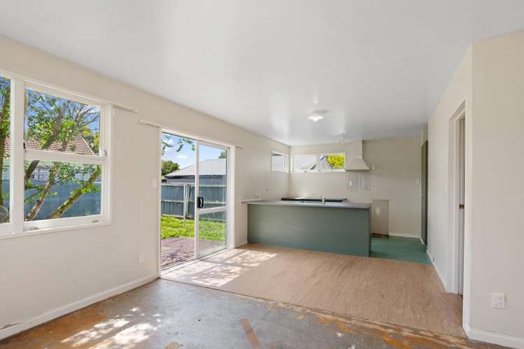 1 and 2/107 Rowley Avenue Hoon Hay_16