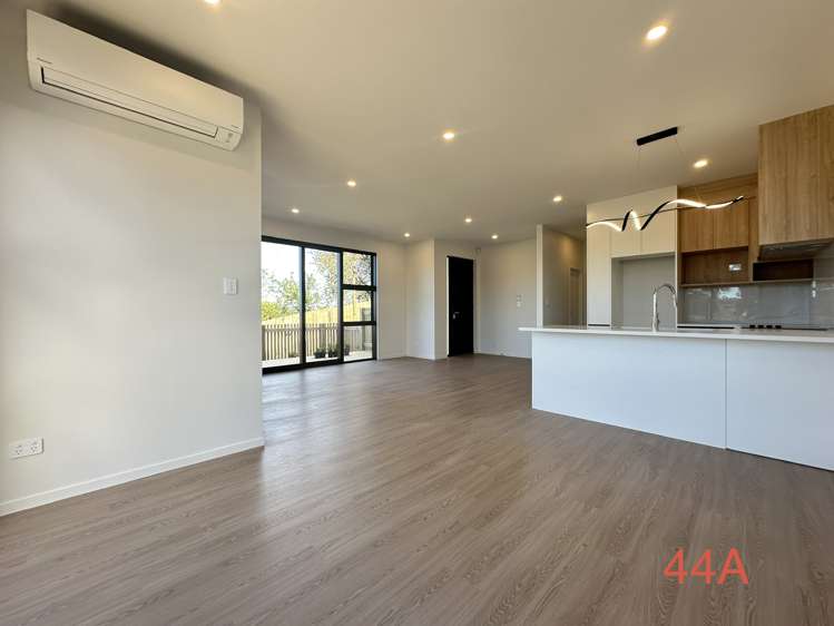 44B Juniper Road Sunnynook_23