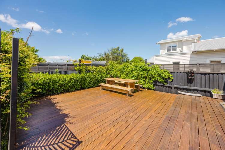 173 Georges Drive Napier South_15