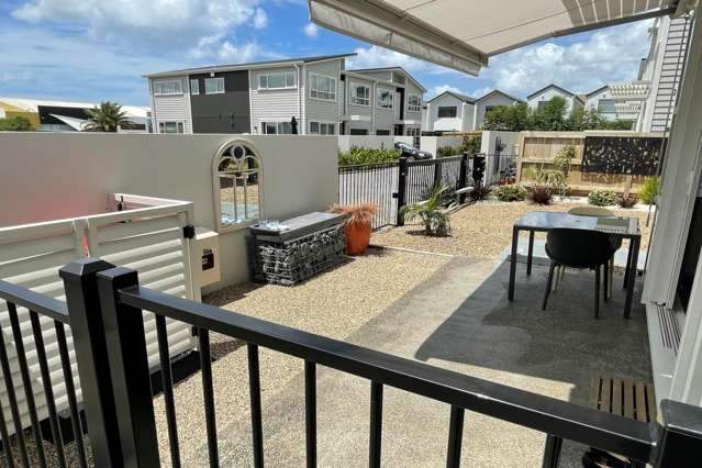 7 Sanremo Lane Stanmore Bay_4