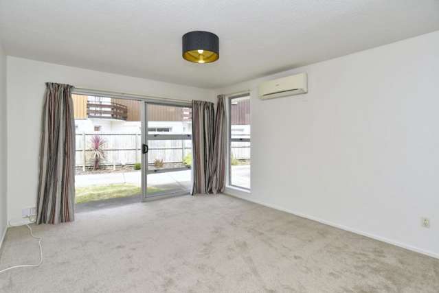 4/6 Lane Street Woolston_2