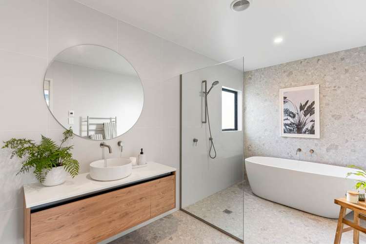 8 Benjamin Place Clevedon_15