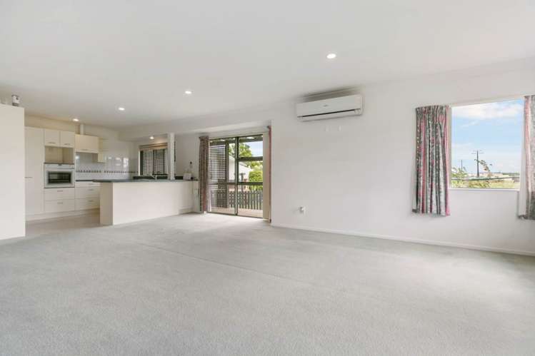 3/12 Miro Street Helensville_9