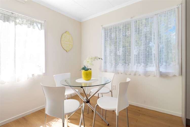 72a Astley Avenue New Lynn_5