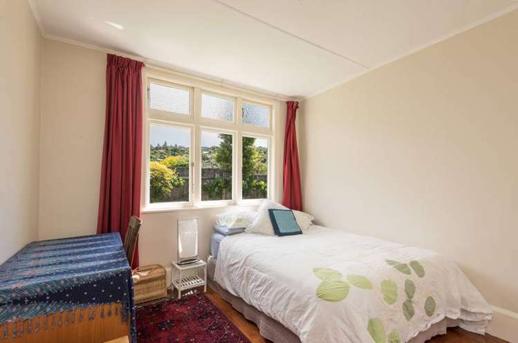 62 Montreal Road Toi Toi_17