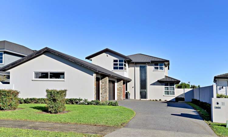 11 Milano Boulevard Karaka_27