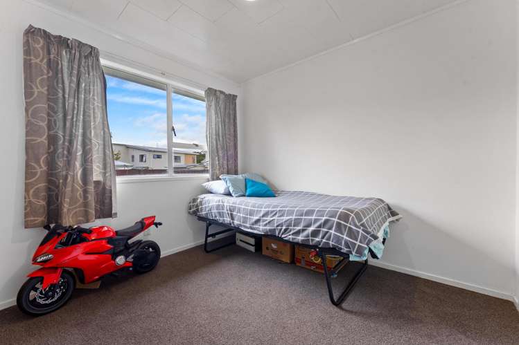 23 Redcrest Avenue Red Hill_7