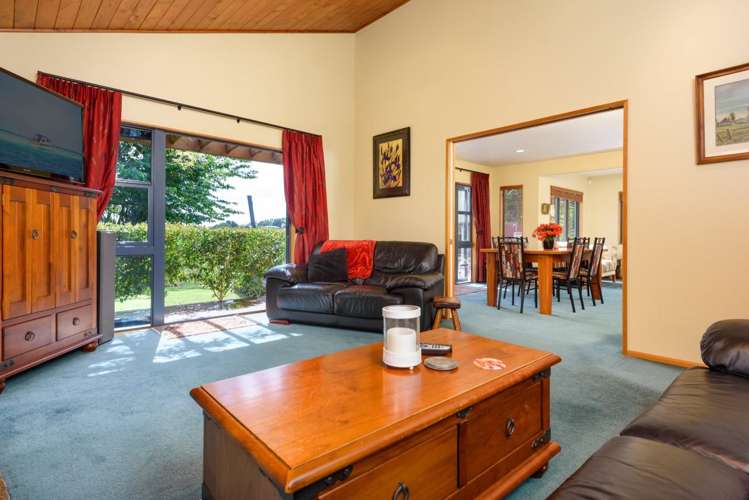 43 Waipuna Grove Welcome Bay_8