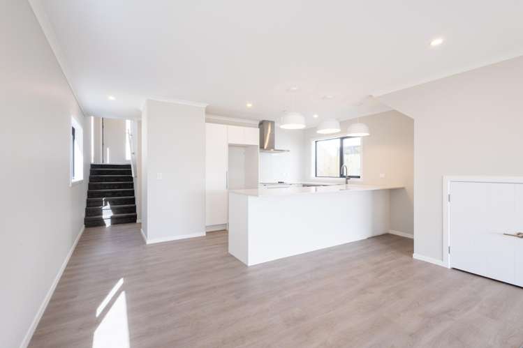 1-2 Helvetia Grove_1