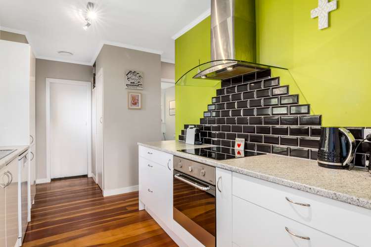 16 Manor Drive Stokes Valley_15