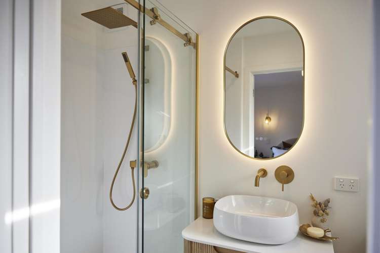 436 Huia Road Laingholm_15