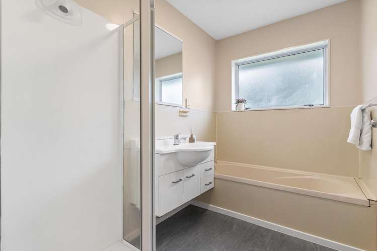 63 Sabulite Road Kelston_7