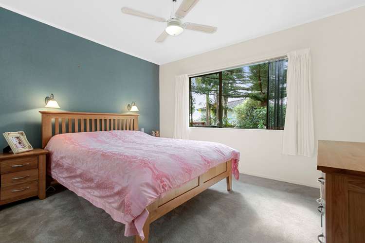 15 Danube Lane Glen Eden_12