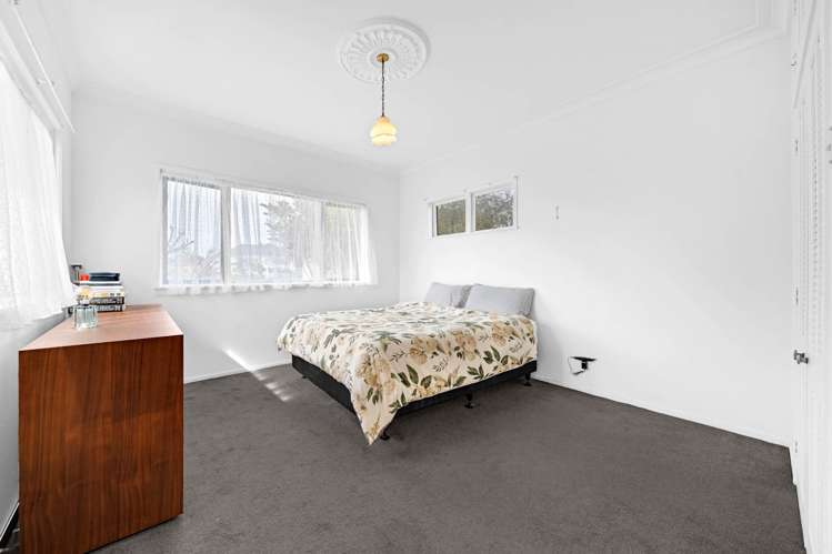 8 Picton Street Papatoetoe_22