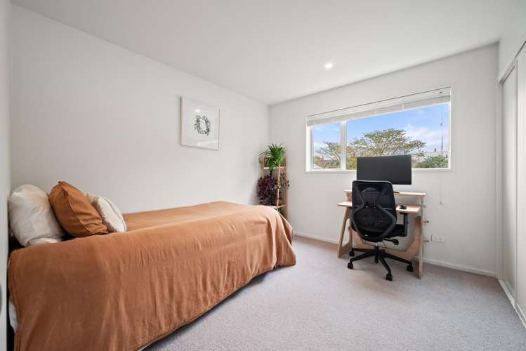 4/15 Domett Street Waltham_15