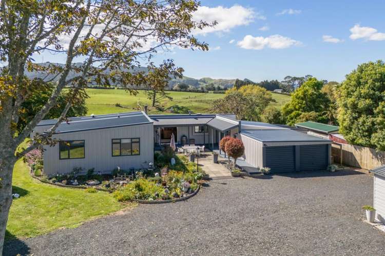 48 Poland Street Waikino_1