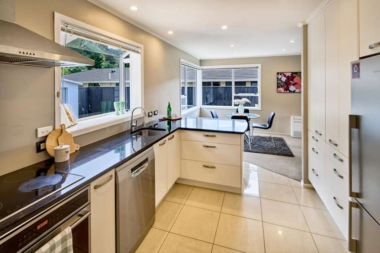 13 Nathan Street Tawa_2