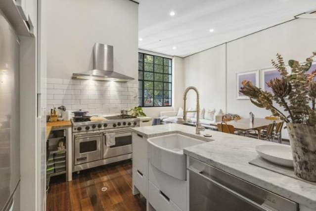 2E/68 Greys Avenue Auckland Central_1