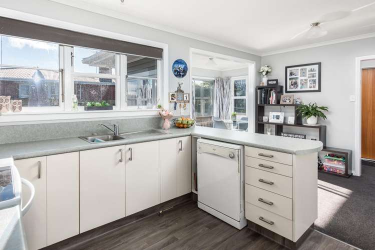 6 Holdaway Street Riversdale_5