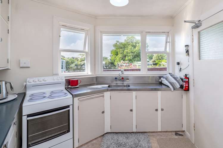 57 Intermediate Street Solway_3