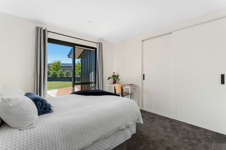 5 Tahi Street Albert Town_16