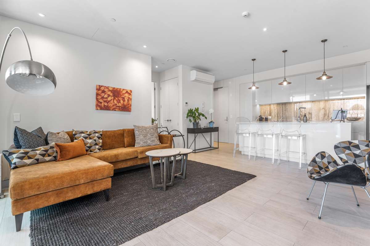 202/223D Green Lane West_4